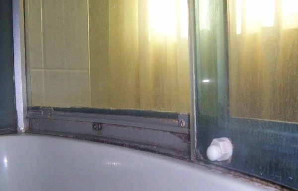 Douche outlet Chinese troep deel 2